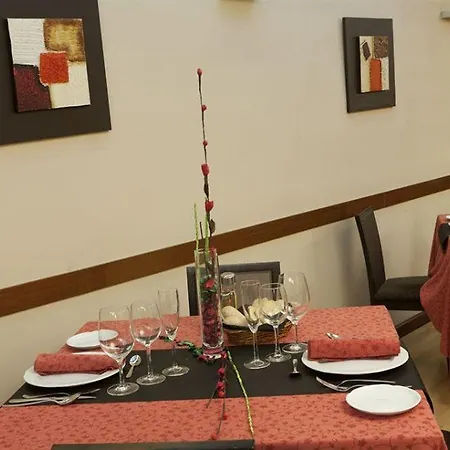Bulevar Hotel 3*